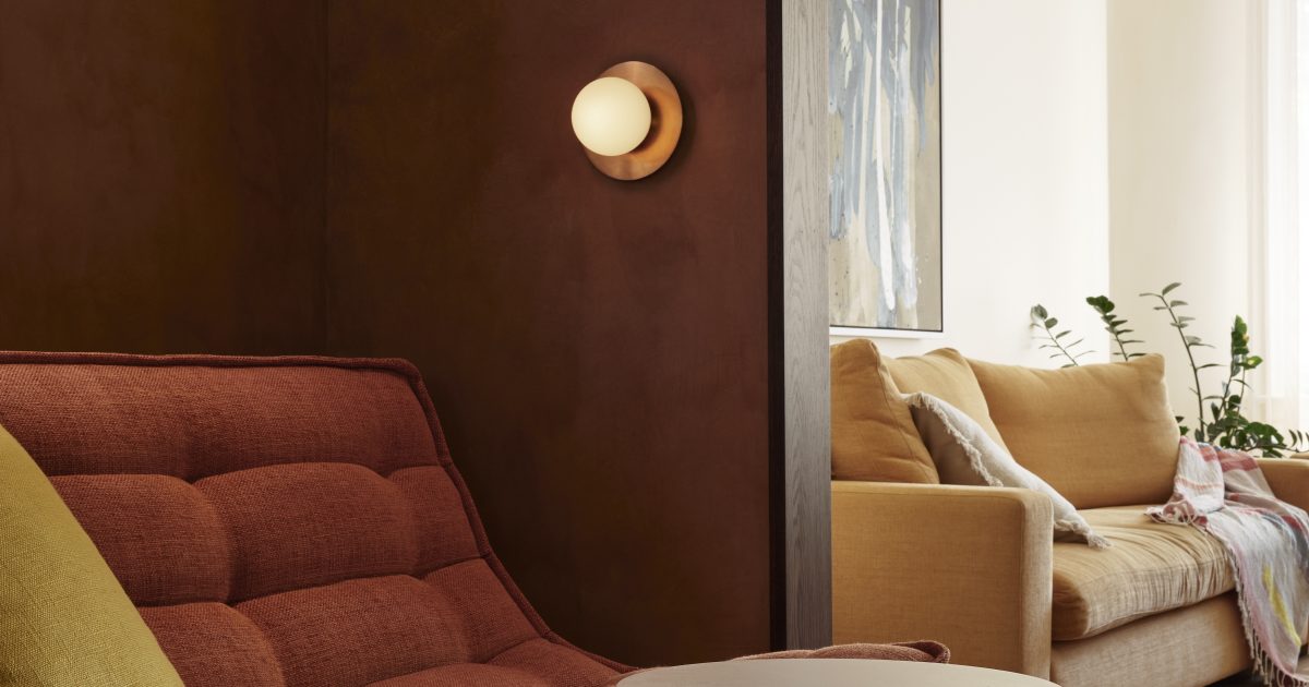 Krema 0805-LA40 BRR | Luminaire Authentik US