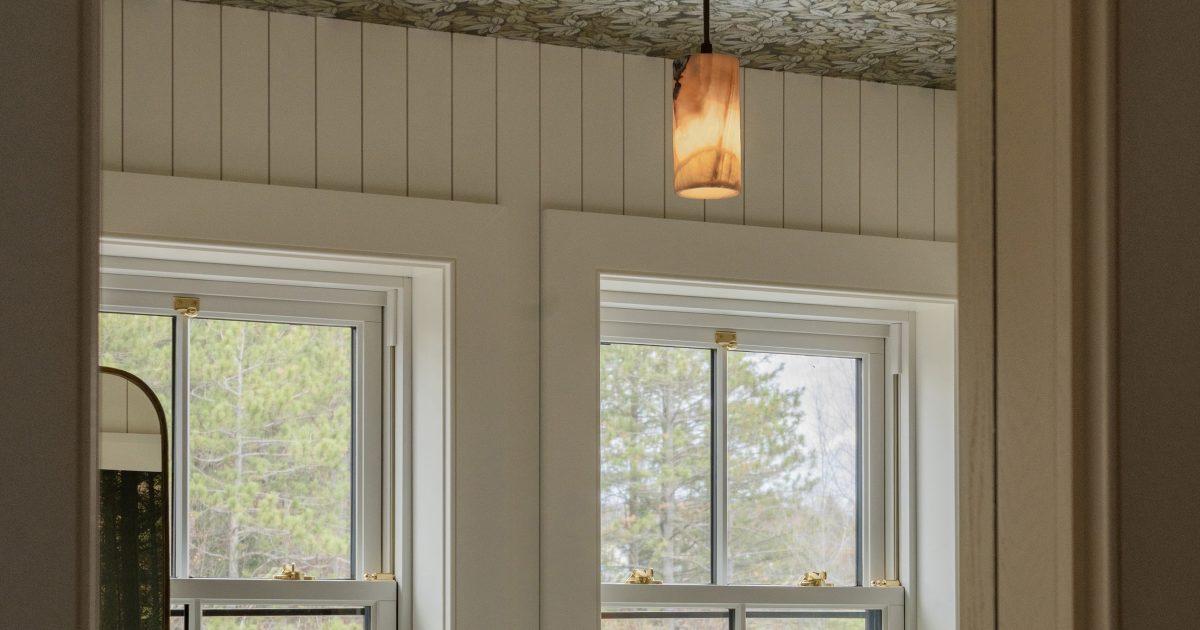 Stone Tub 0603-LA00 | Luminaire Authentik US